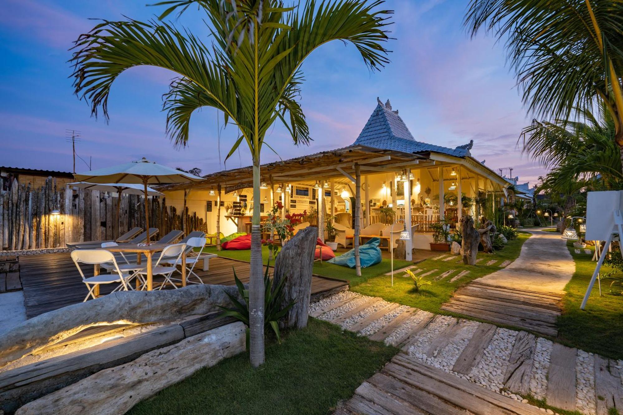 Paus Putih Hotel Lembongan Εξωτερικό φωτογραφία